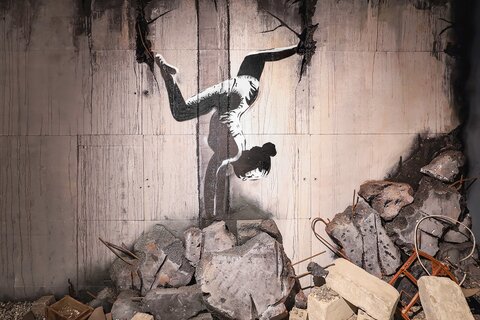 008_House_of_Banksy_(c)COFO_Entertainment