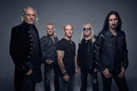 Uriah_Heep_Promo_Photo_Nov_2017-1_Hi_Rez-Photo_Credit_Richard_Stow